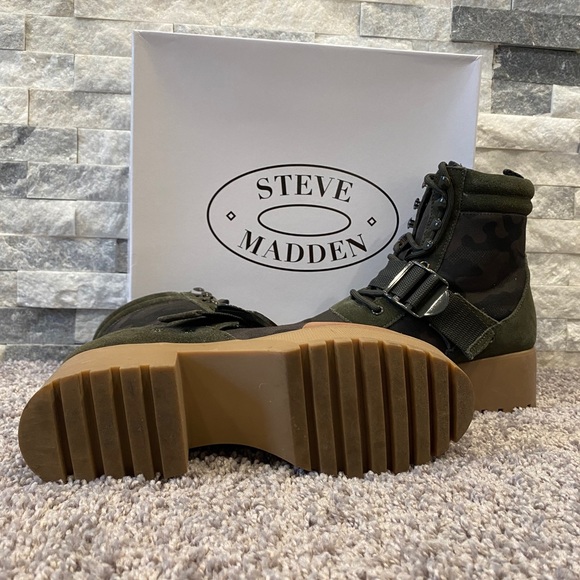 SOLD - Picture 4 of 5